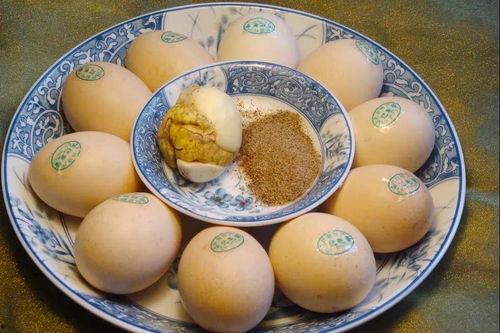 南京浦江吃瓜,夏日炎炎，吃瓜群众欢乐多
